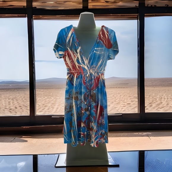 Gorgeous mini dress/bathing suit coverup - Picture 2 of 5